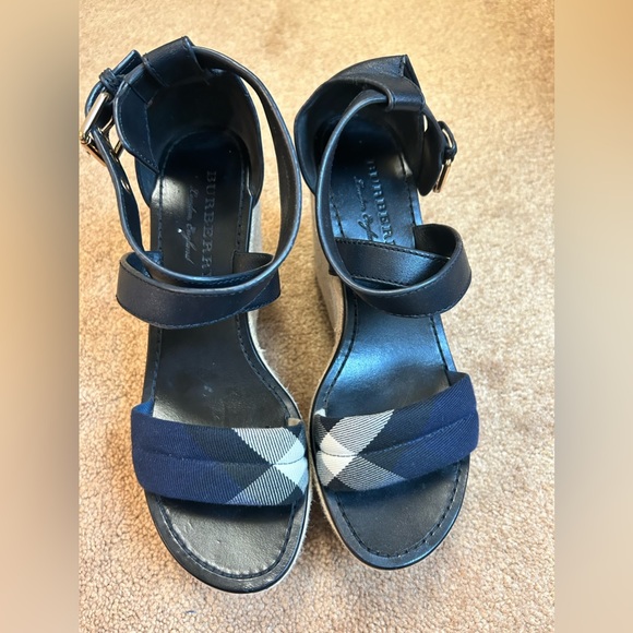 Burberry Wedges - Picture 9 of 10